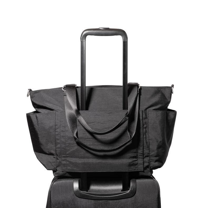 Baggallini Modern Avenue Tote - Black