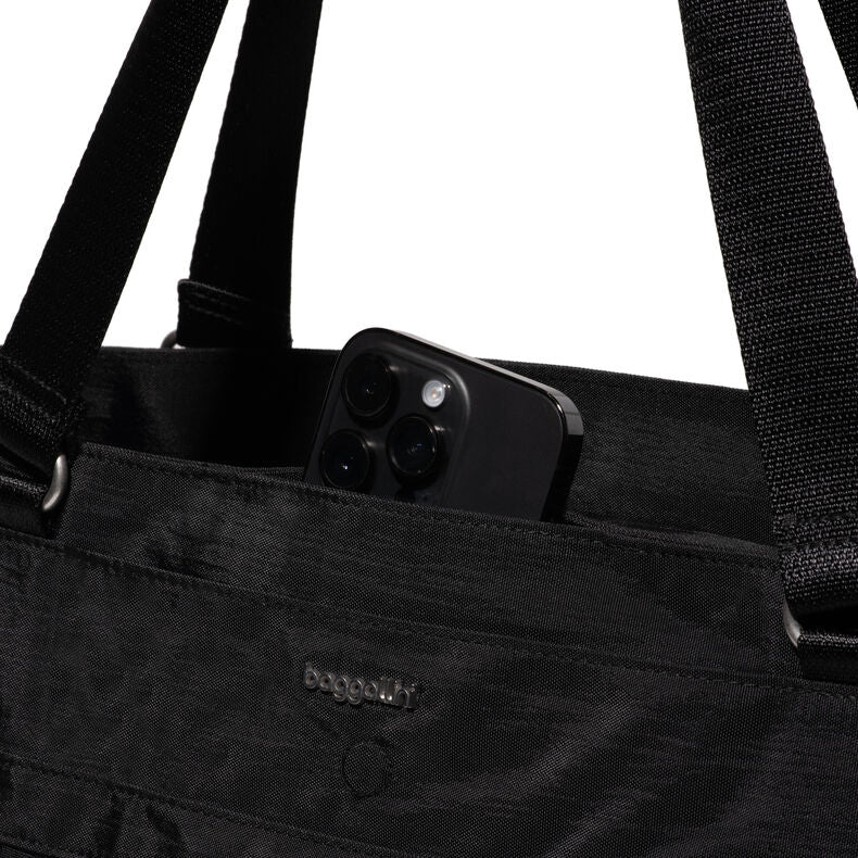 Baggallini Modern Avenue Tote - Black