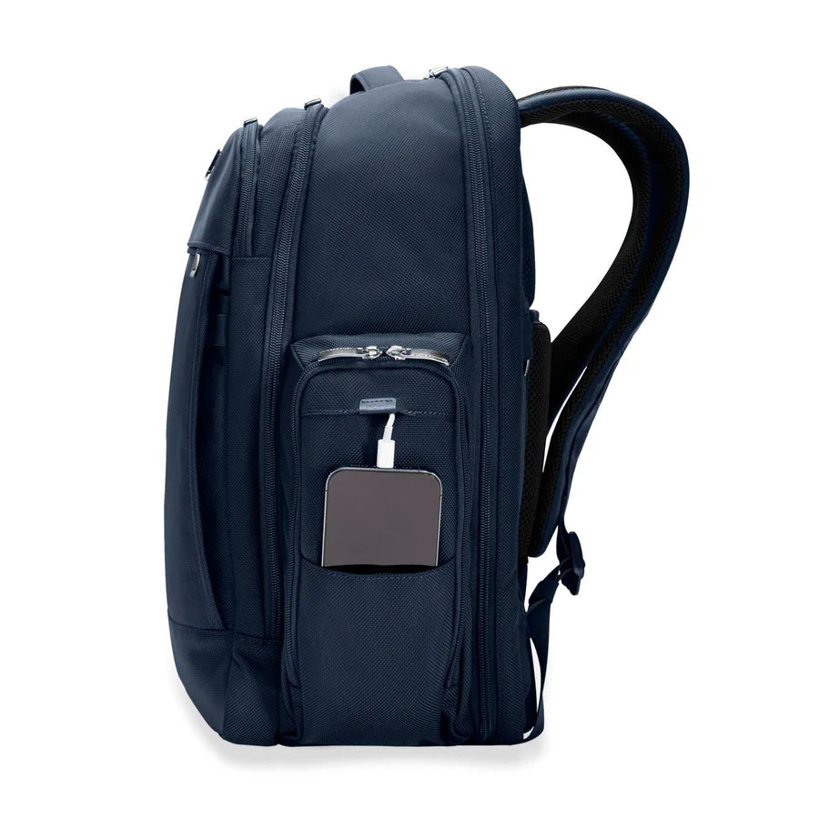 Briggs & Riley Baseline Traveler Backpack - Navy