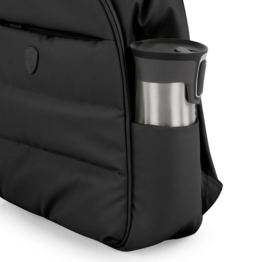 Backpack_BottlePocket_Black.webp