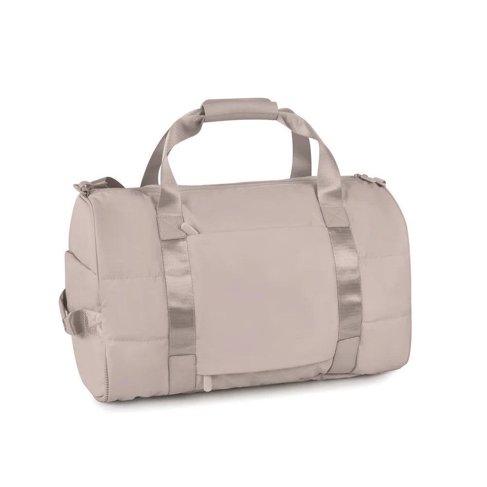 Duffel_Backqtr_atmosphere.webp