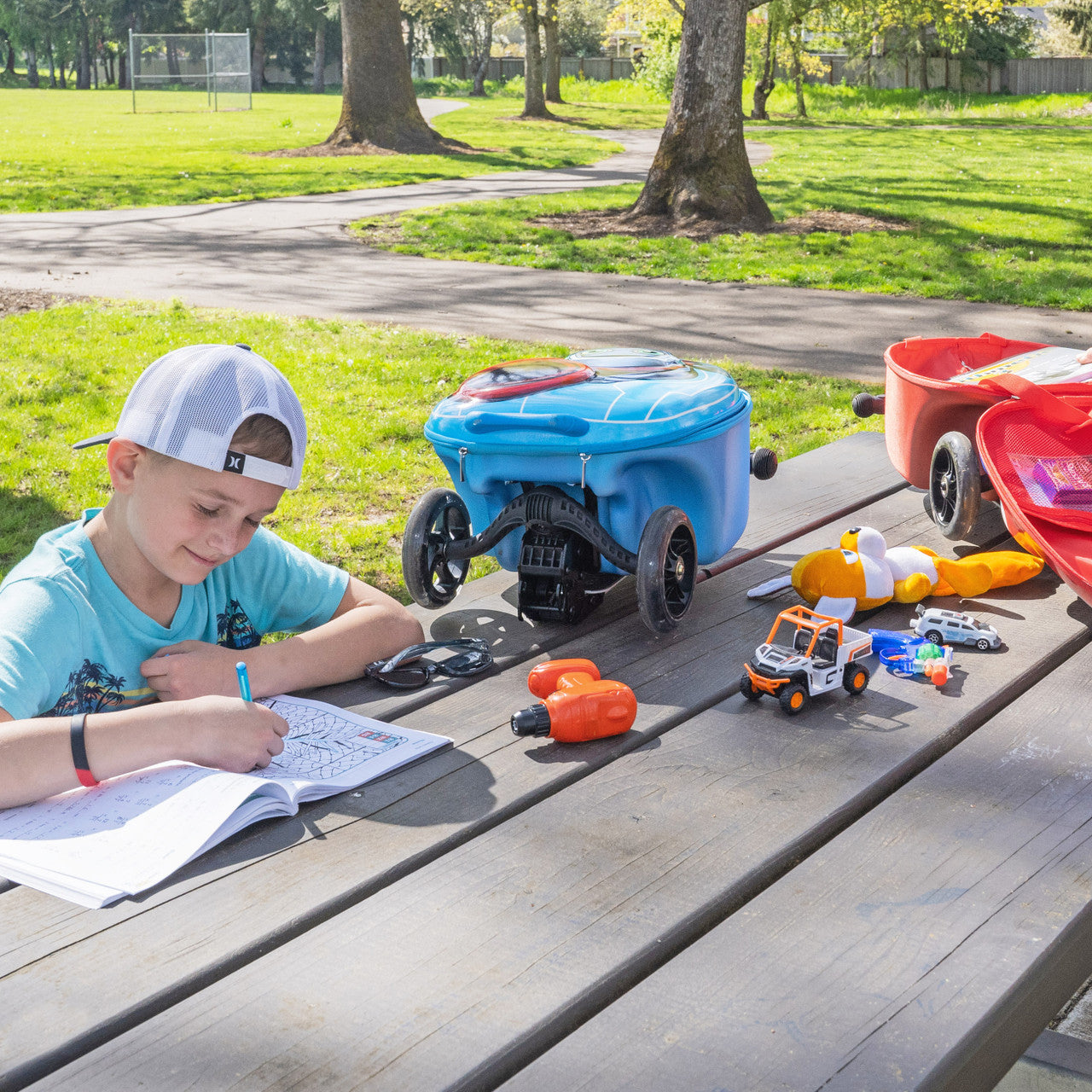 Kiddietotes Robot Carry On Luggage Scooter