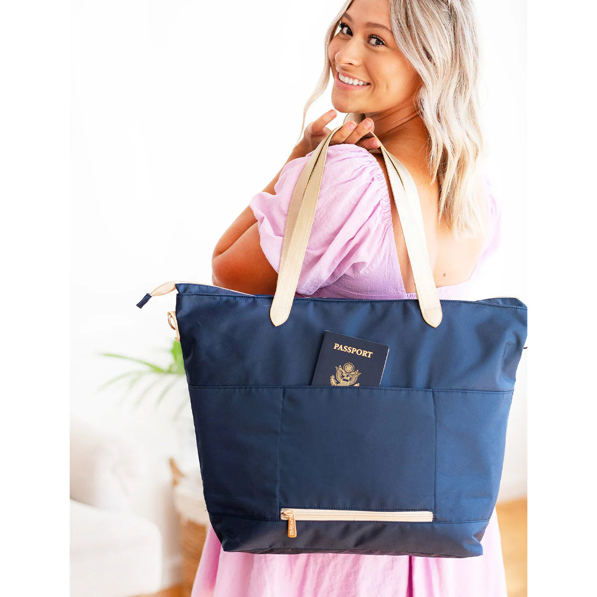 Viv & Lou Luna Travel Tote - Navy/Gold