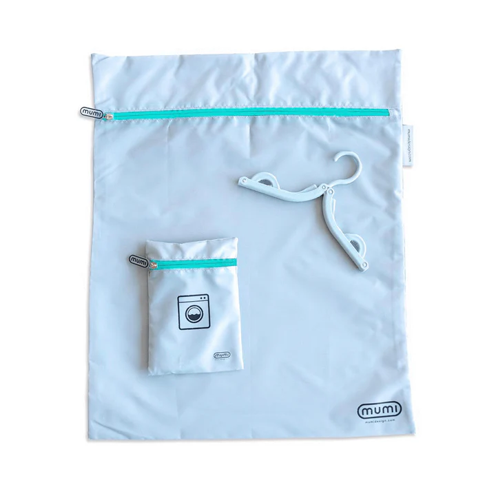 mumi-aqua-mumi-laundry-bag-15293749657671_720x_65ff4c88-277e-44ec-8c60-55768a2d5b5e.webp