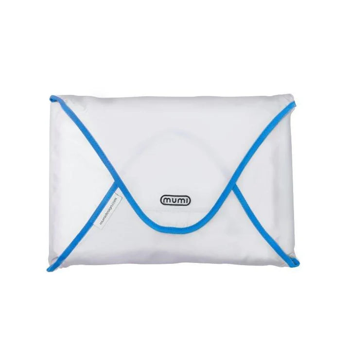 mumi-packing-cubes-blue-garment-folder-15293114384455_720x_e61a28a6-d8a6-4ea5-beb6-ce68255f93b3.webp