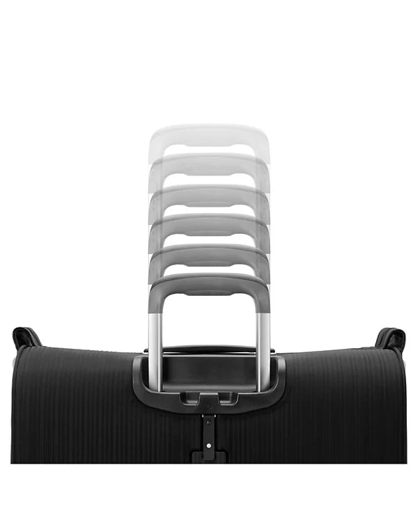 Samsonite Silhouette 18 Spinner Garment Bag - Black